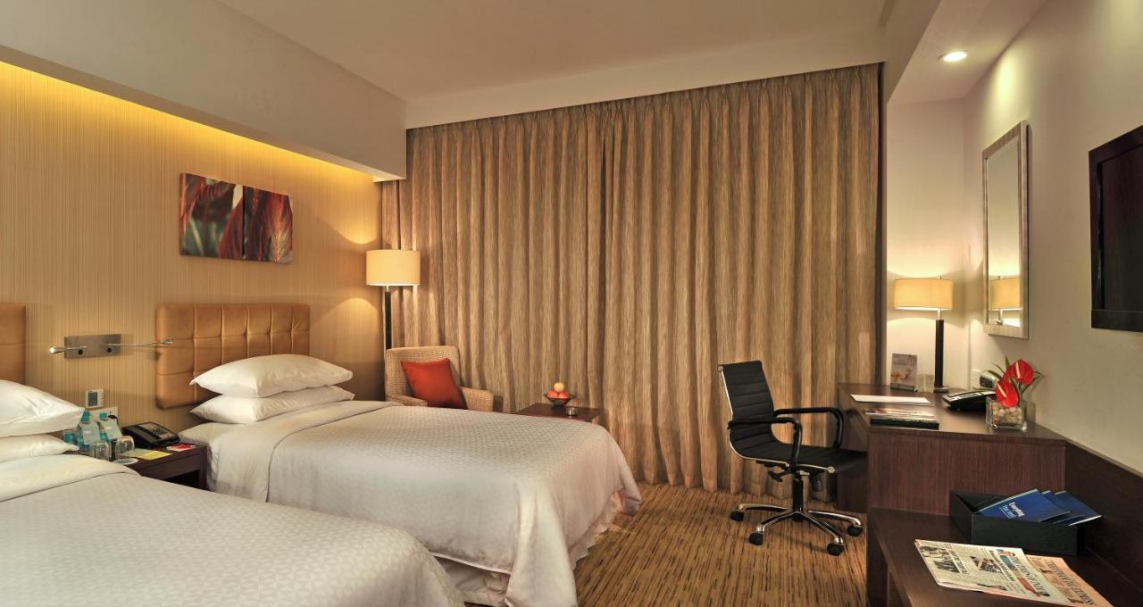 Four Points By Sheraton Hotel And Serviced Apartments Pune Esterno foto
